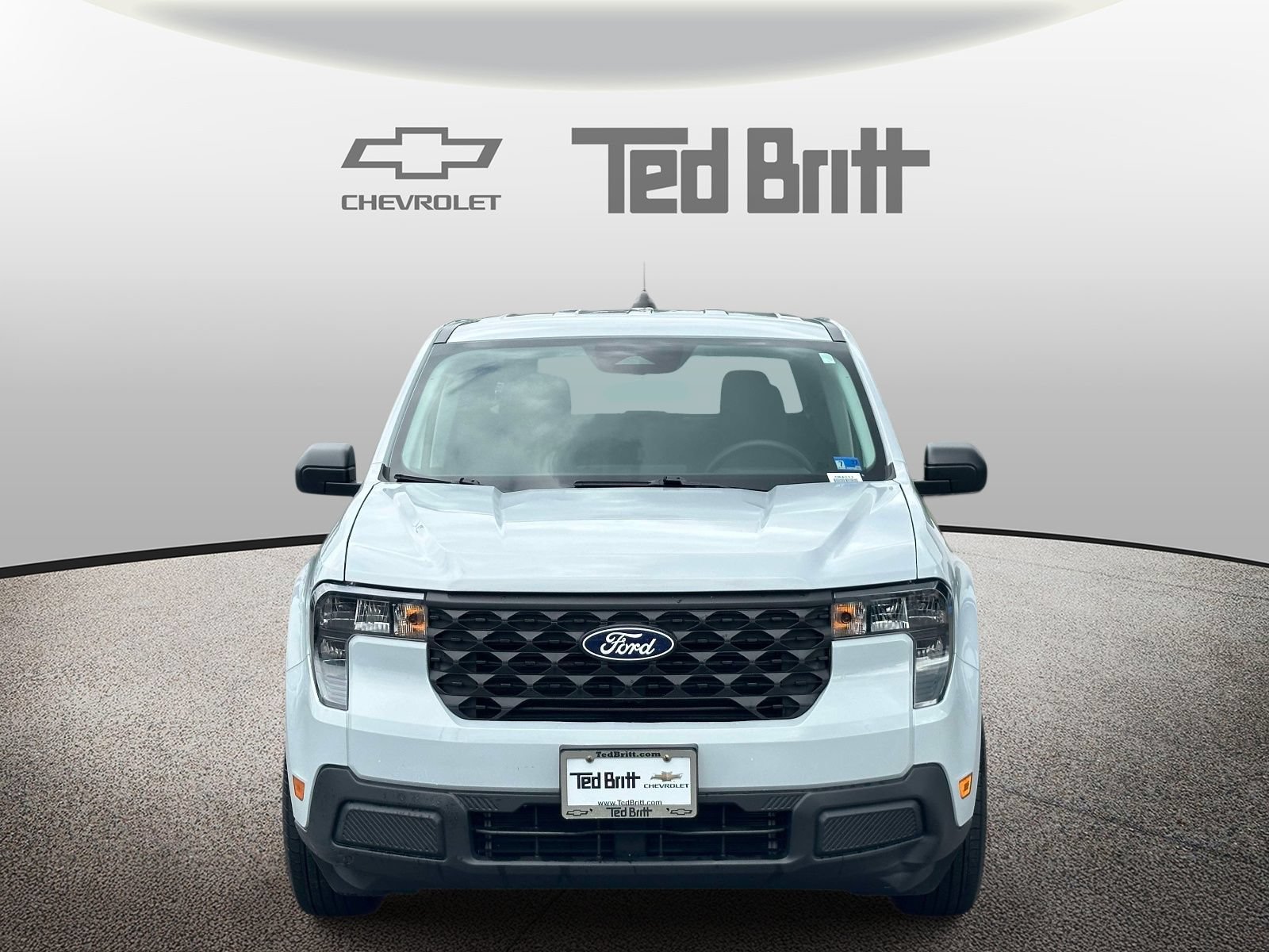 Used 2025 Ford Maverick XL FWD image 2