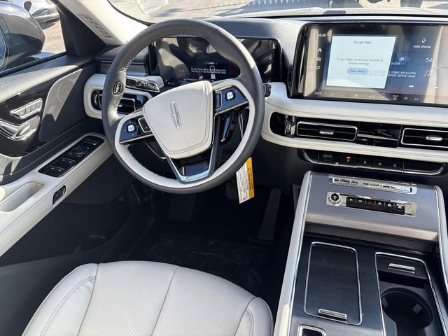 New 2026 Lincoln Aviator 2WD w/ Jet Appearance Package image 15