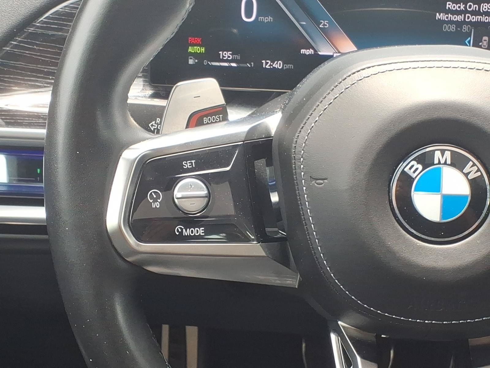 Used 2024 BMW 760i xDrive w/ Premium Package AWD/4WD image 14