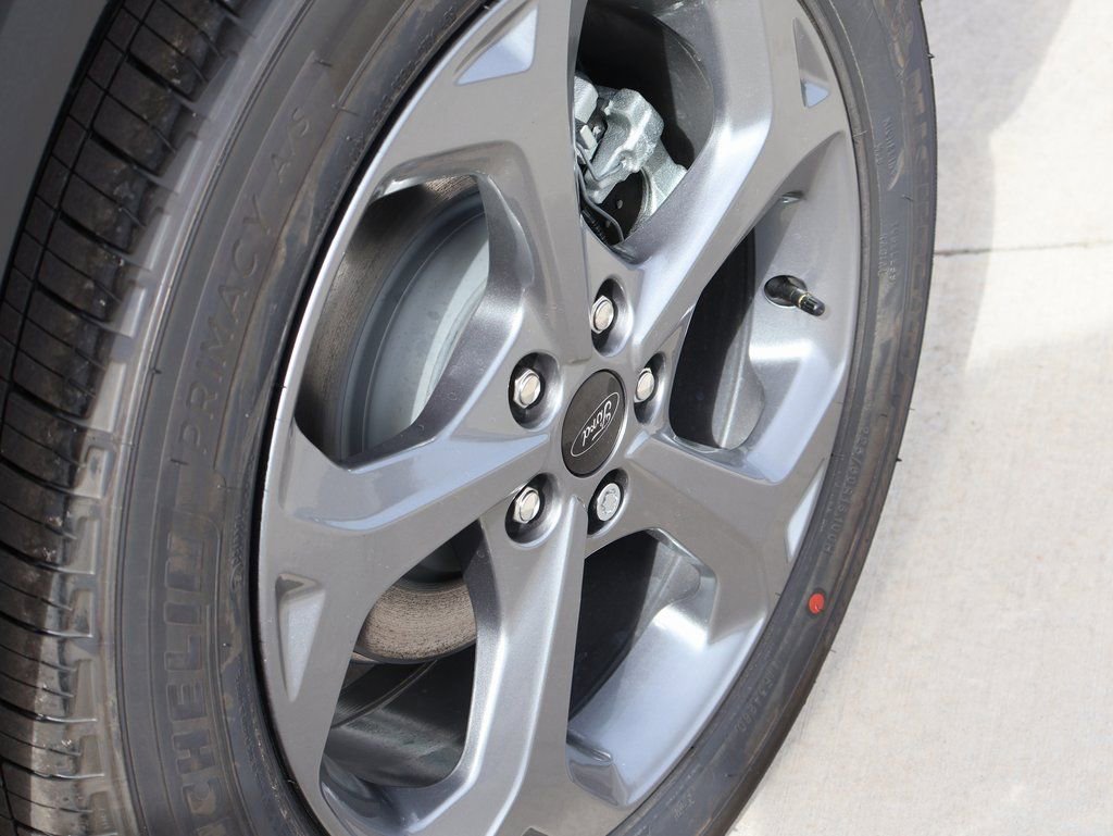 New 2026 Ford Escape ST-Line w/ Cold Weather Package image 39