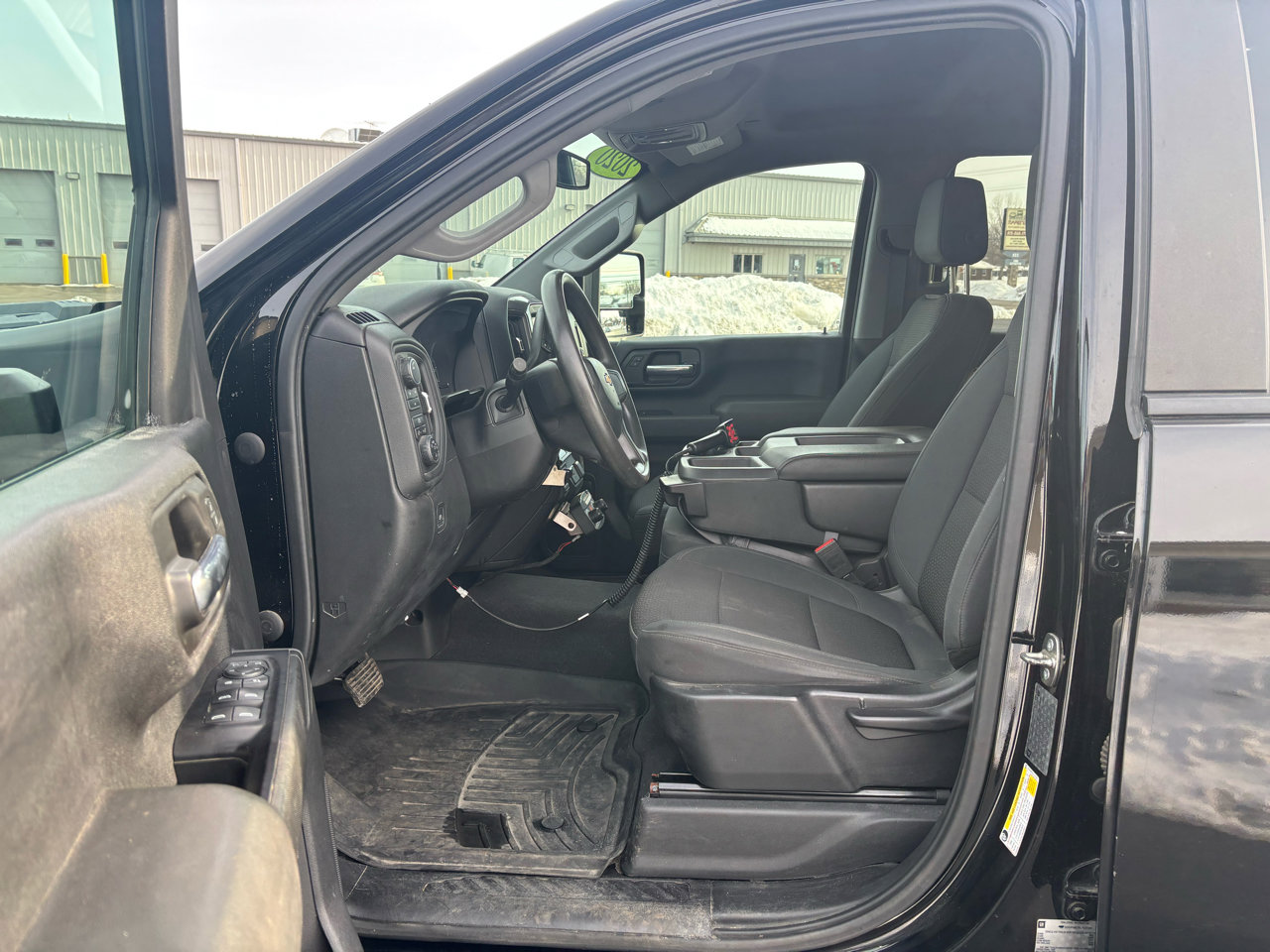 Used 2020 Chevrolet Silverado 2500 Custom w/ Custom Value Package image 9