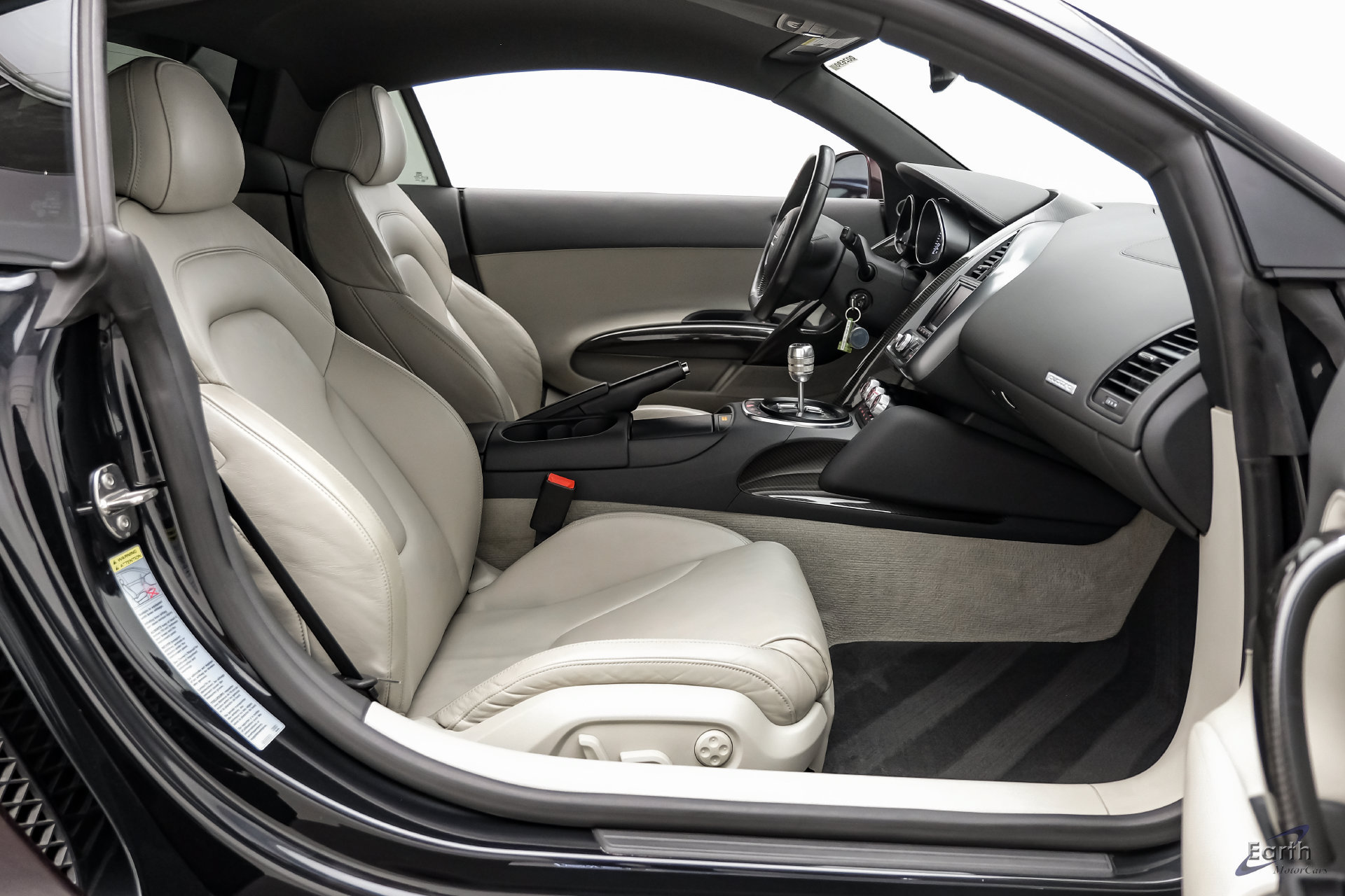 Used 2011 Audi R8 V10 AWD/4WD image 50