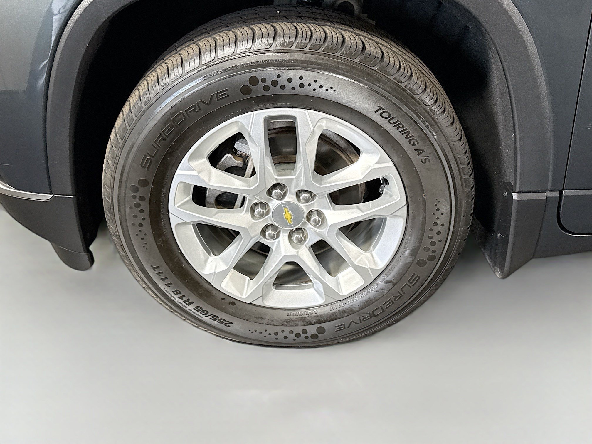 Used 2019 Chevrolet Traverse LT FWD image 38