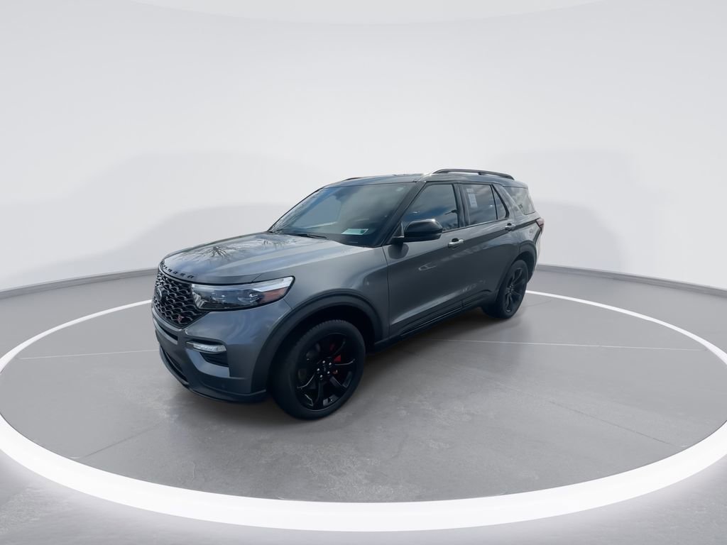 Used 2023 Ford Explorer ST w/ Equipment Group 401A image 4