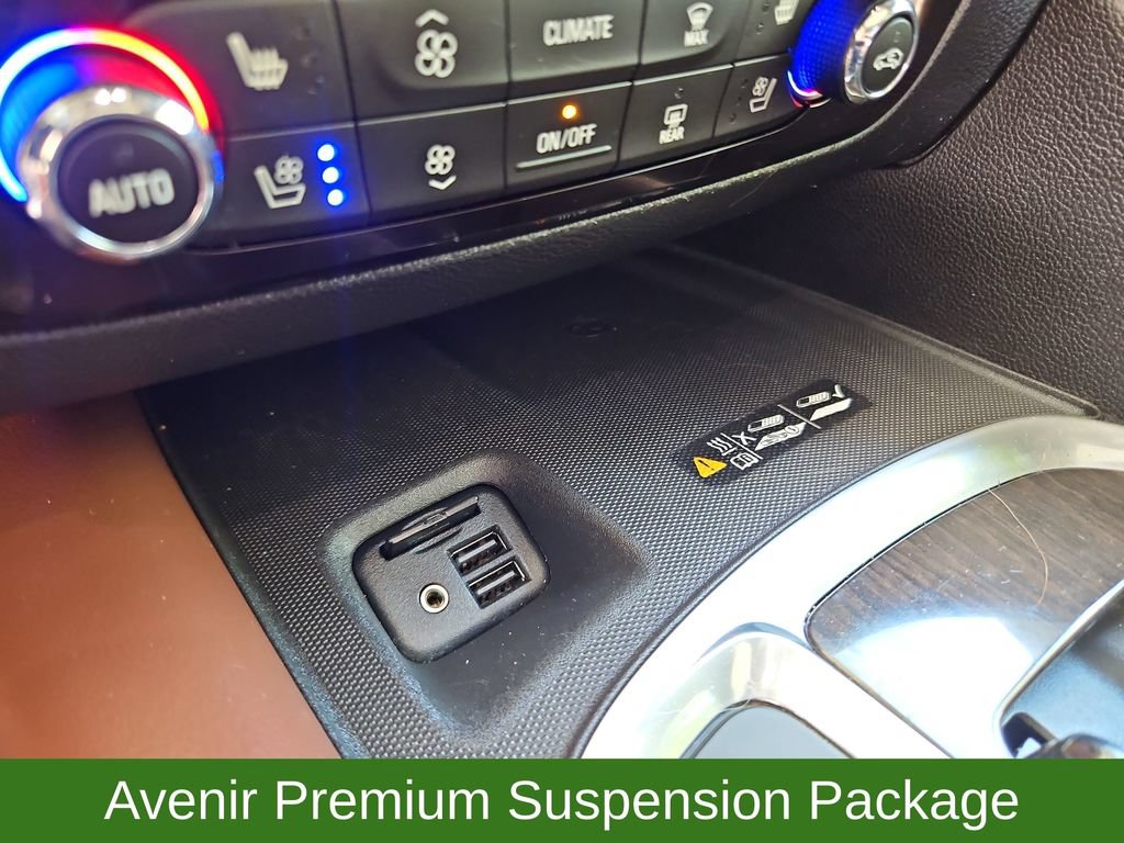 Used 2020 Buick Enclave Avenir w/ Avenir Technology Package AWD/4WD image 21