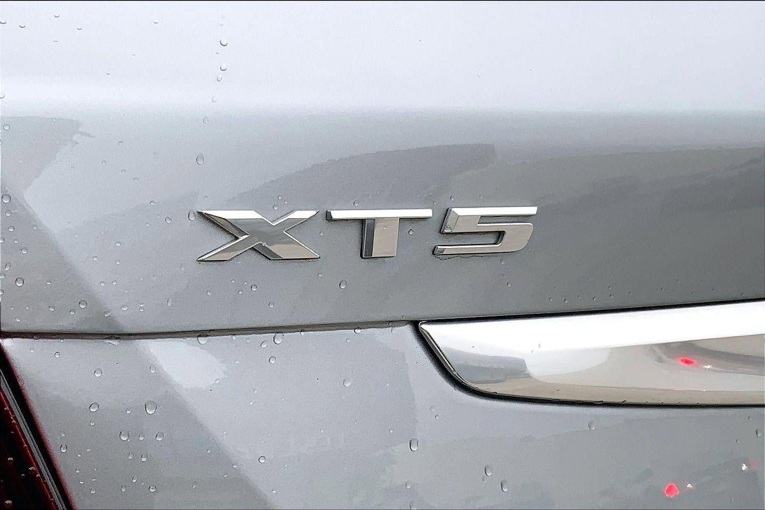 Certified 2025 Cadillac XT5 Premium Luxury w/ Technology Package AWD/4WD image 31