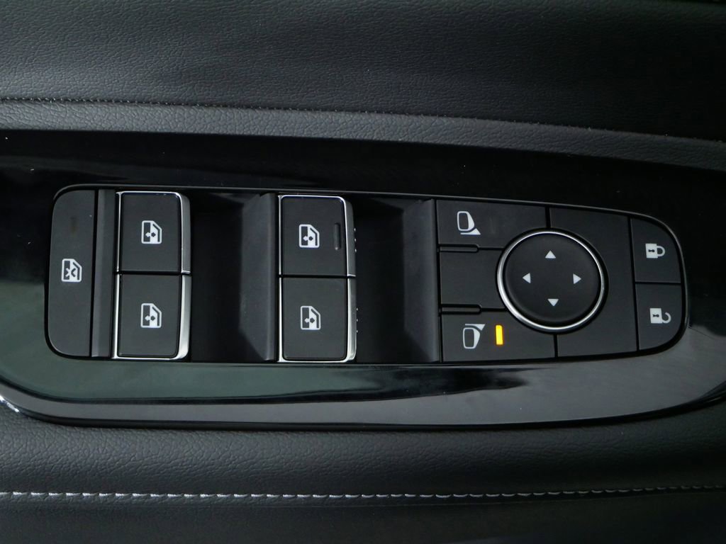 Used 2025 Nissan Murano SV AWD/4WD image 21