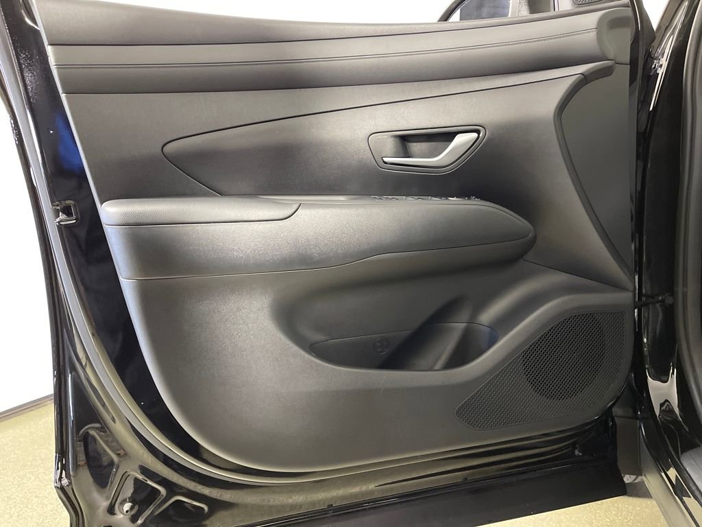 Certified 2025 Hyundai Tucson SEL image 19