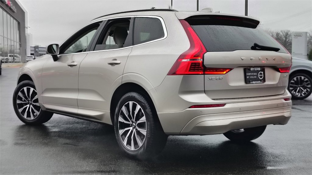 Certified 2023 Volvo XC60 B5 Core w/ Climate Package image 4