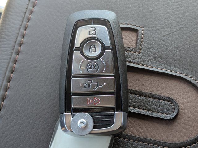 New 2026 Ford F450 King Ranch w/ FX4 Off-Road Package image 33