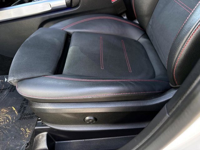 Used 2021 Mercedes-Benz GLB 250 image 20