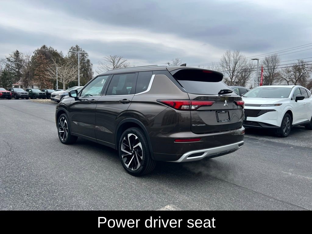 Used 2022 Mitsubishi Outlander SEL image 8