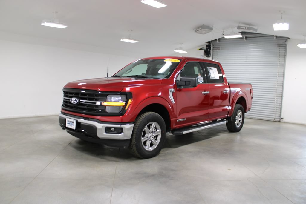 Used 2025 Ford F150 XLT w/ Equipment Group 301A Standard AWD/4WD image 4