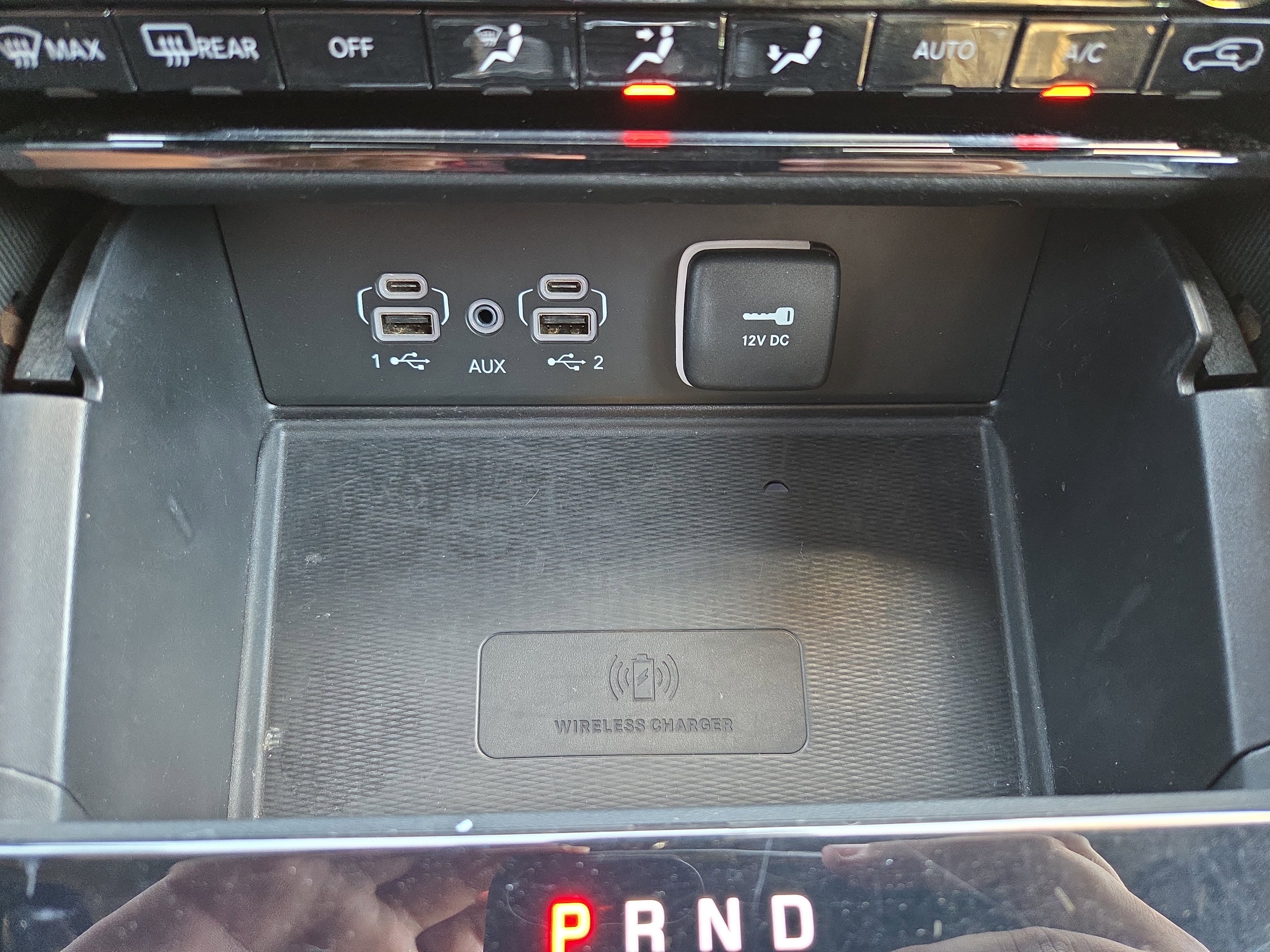 Used 2024 Jeep Grand Cherokee L Limited w/ Luxury Tech Group II image 16