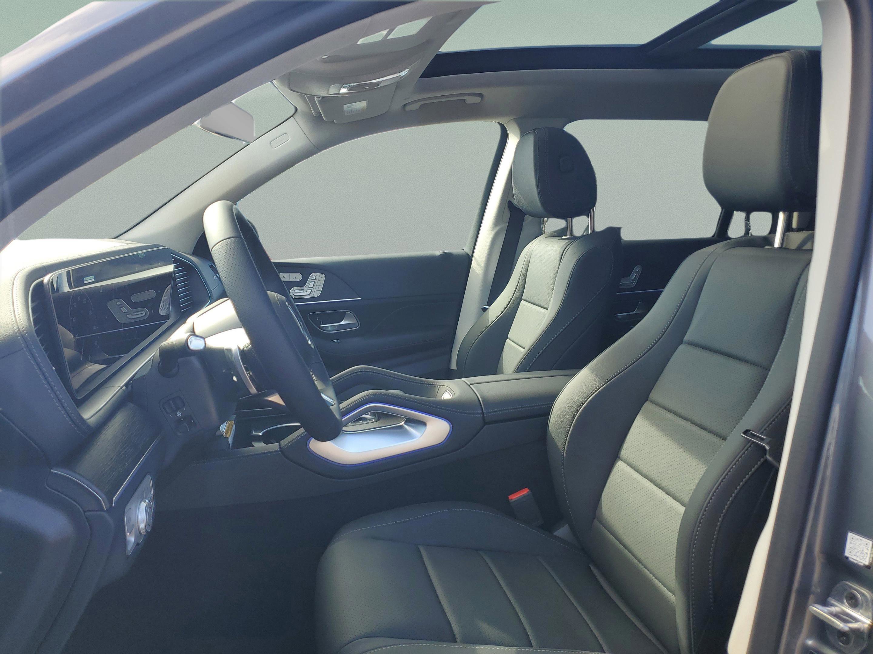Certified 2026 Mercedes-Benz GLS 450 4MATIC image 26