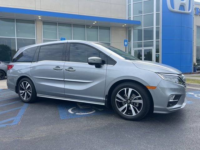 Used 2020 Honda Odyssey Elite image 4