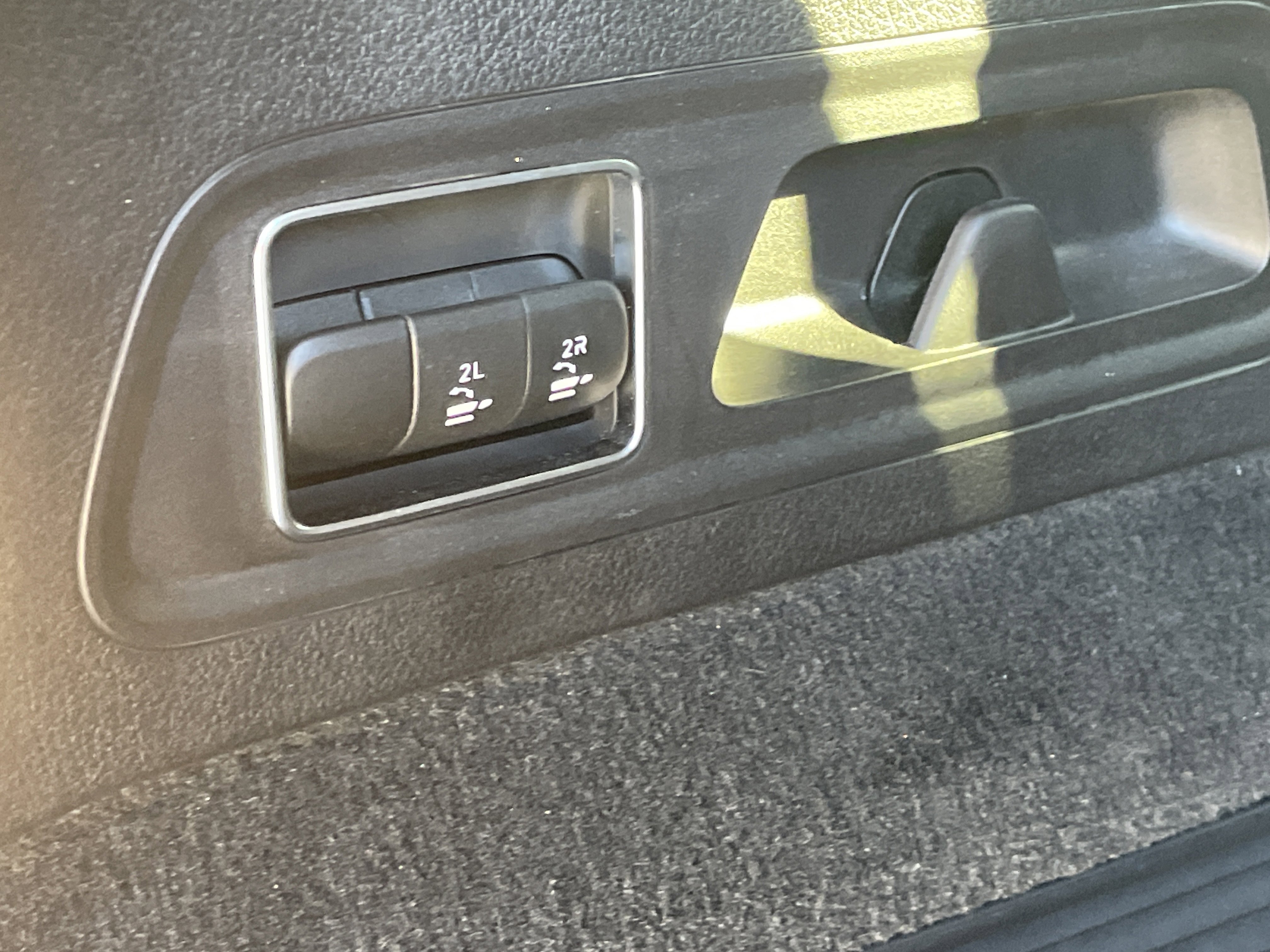 Certified 2023 Mercedes-Benz GLS 580 4MATIC image 11