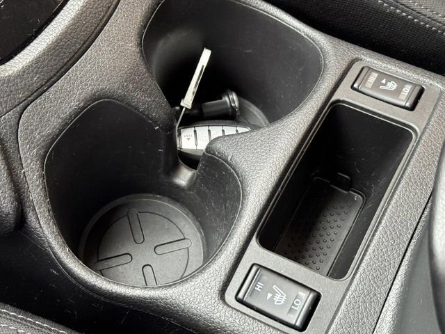 Used 2019 Nissan Rogue SV w/ Premium Package FWD image 30