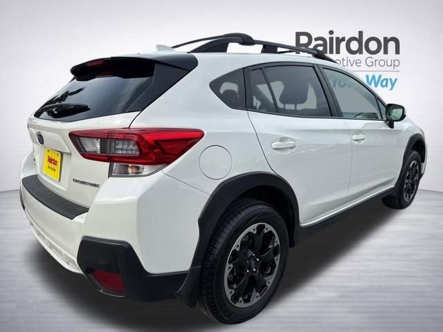 Used 2022 Subaru Crosstrek 2.0i Premium w/ Moonroof Package image 8