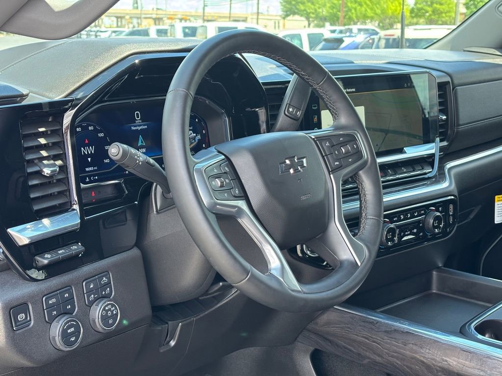 Used 2025 Chevrolet Silverado 2500 LTZ w/ Trail Boss Package image 8