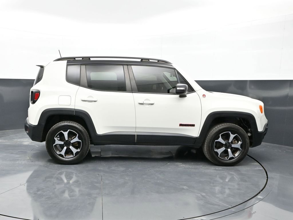 Used 2020 Jeep Renegade Trailhawk w/ UConnect 8.4 Nav Group AWD/4WD image 4