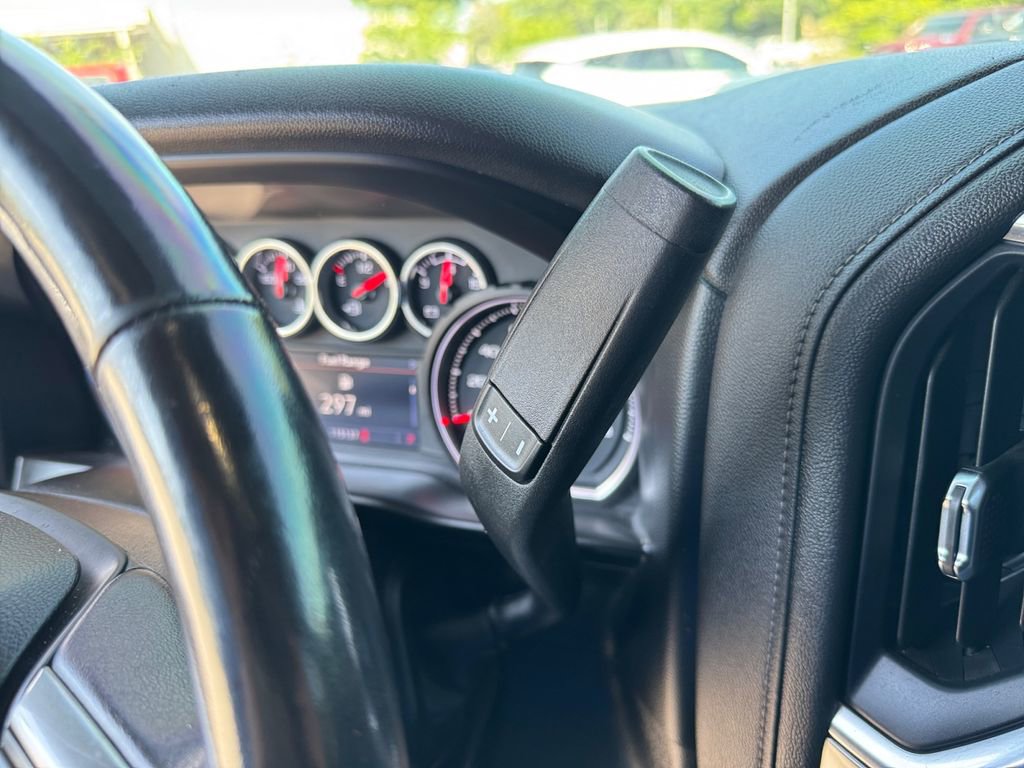 Used 2020 Chevrolet Silverado 1500 LT w/ All-Star Edition image 28