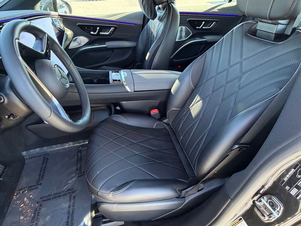 Used 2025 Mercedes-Benz EQS 580 4MATIC Sedan image 19