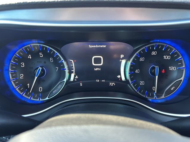 New 2026 Chrysler Pacifica Limited FWD image 29