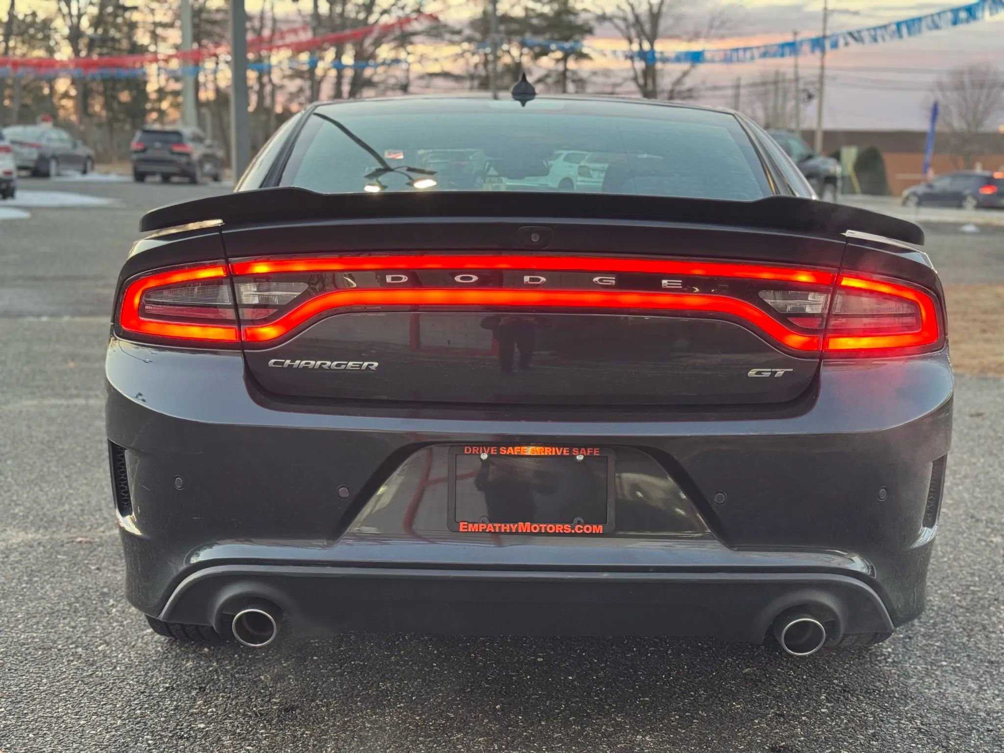 Used 2019 Dodge Charger GT image 4