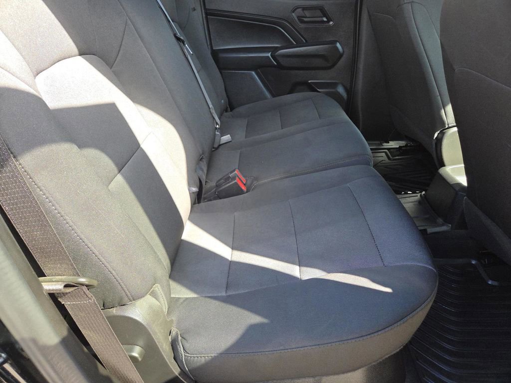 Used 2023 Chevrolet Colorado W/T image 17