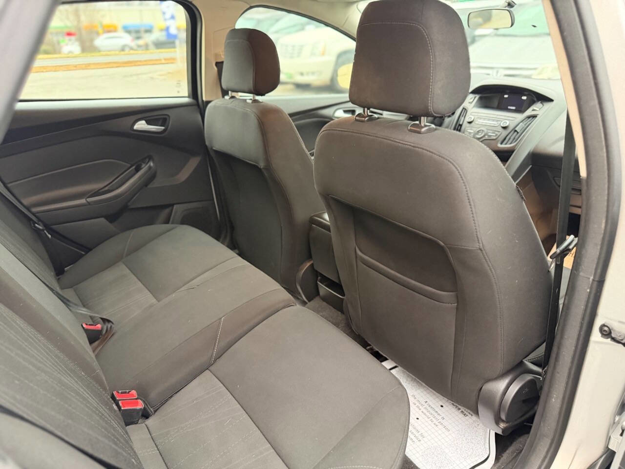 Used 2018 Ford Focus SE image 13