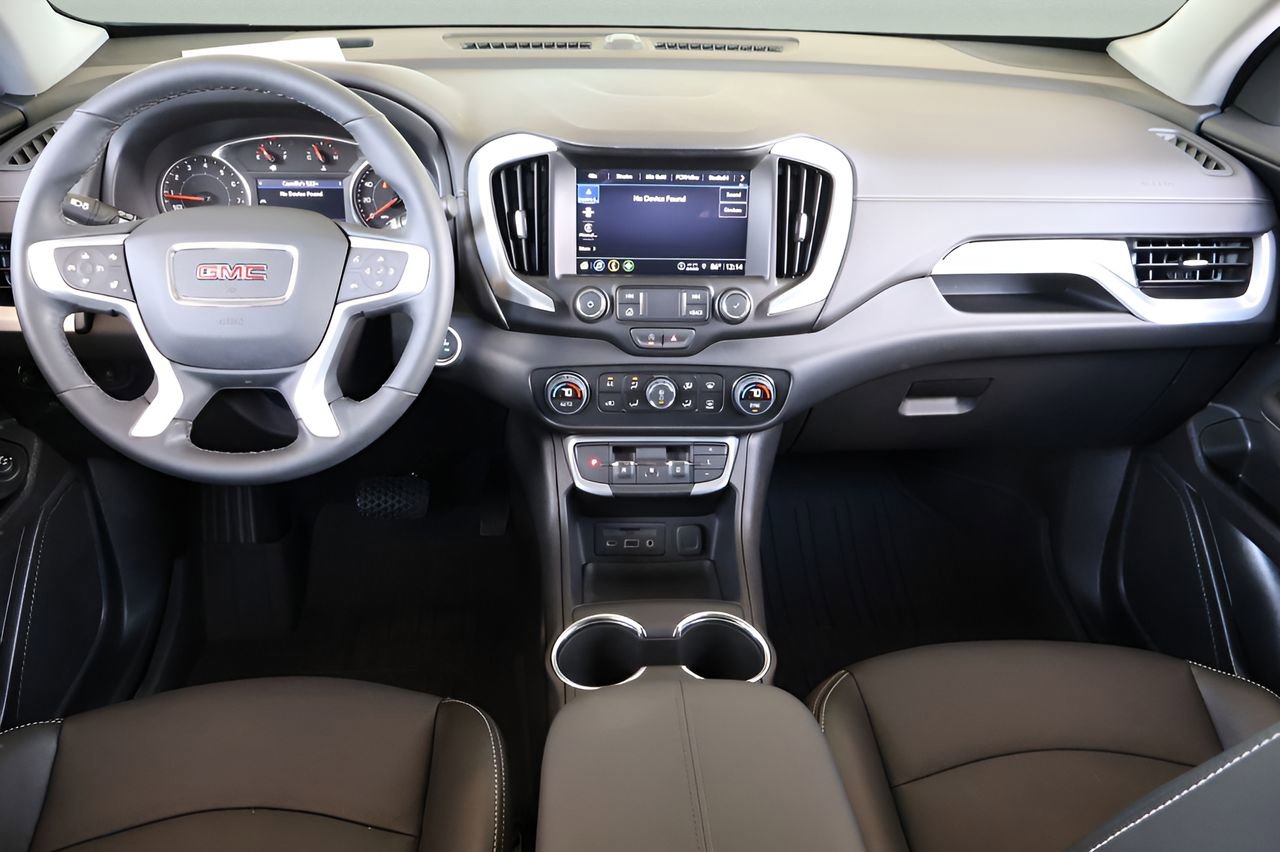Used 2023 GMC Terrain SLT w/ LPO, Floor Liner Package image 12
