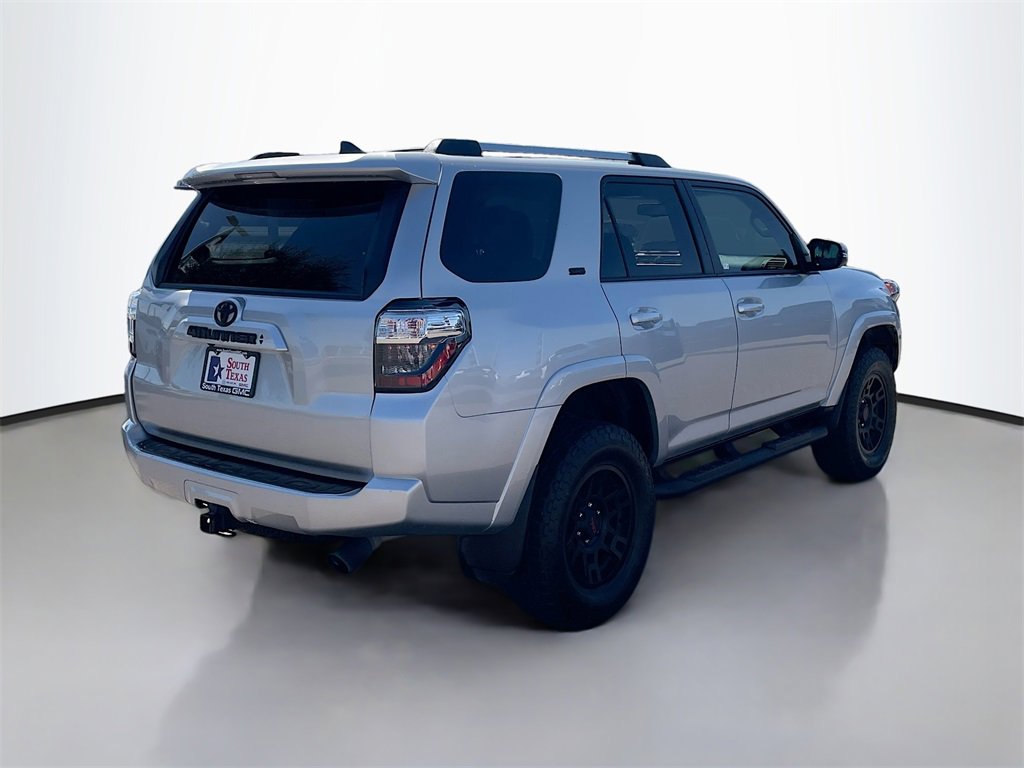 Used 2023 Toyota 4Runner SR5 Premium image 7