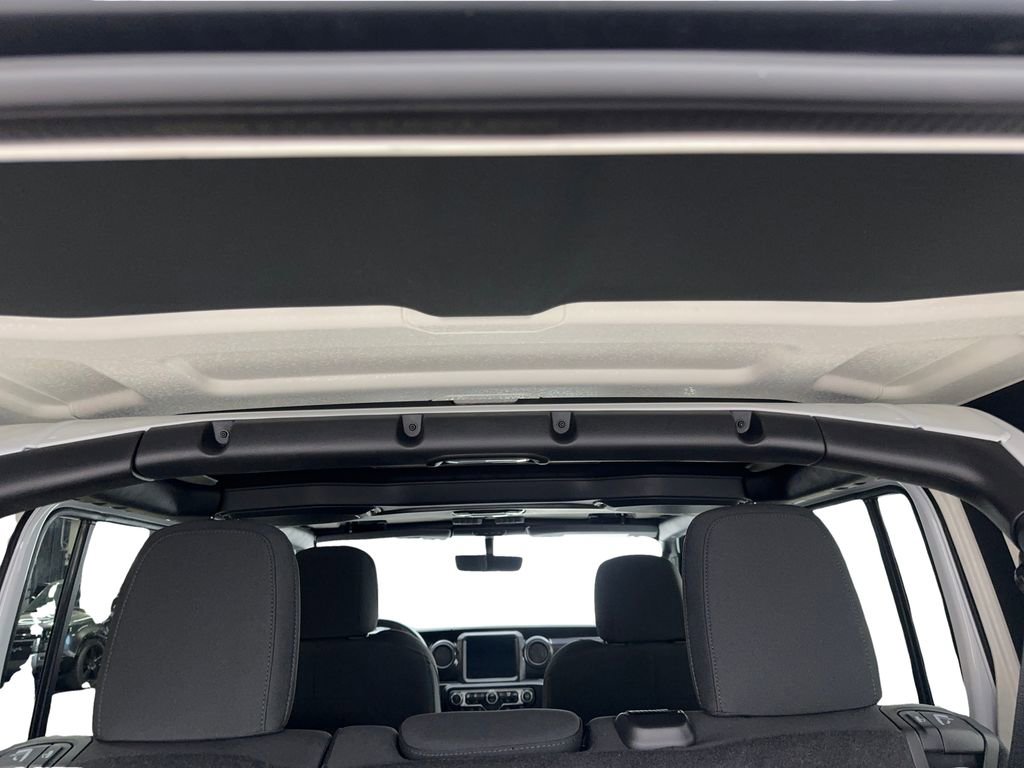 Used 2022 Jeep Wrangler Unlimited Sport image 73