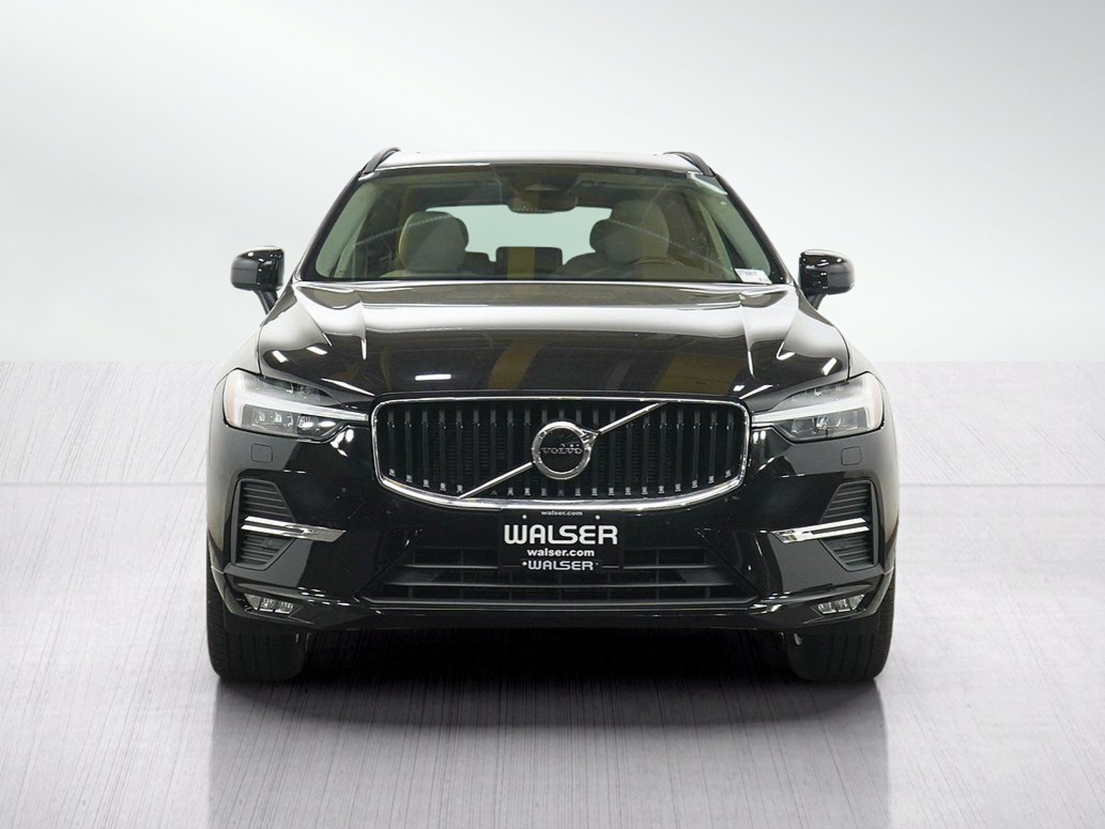 Used 2022 Volvo XC60 B5 Momentum w/ Climate Package AWD/4WD image 8
