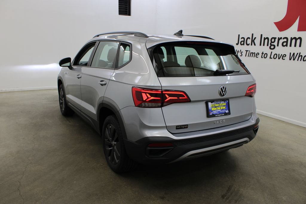 Used 2024 Volkswagen Taos S FWD image 3