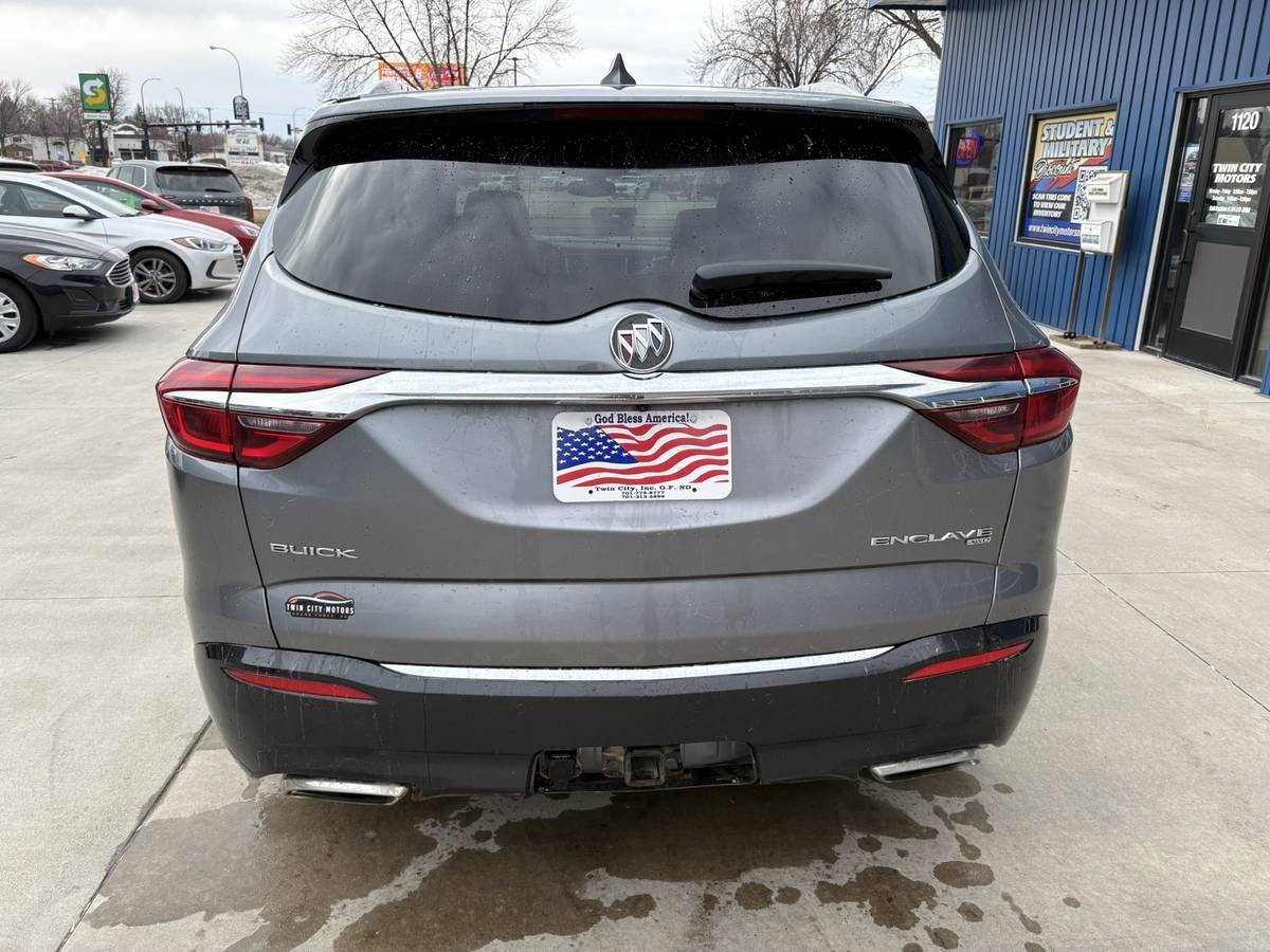 Used 2018 Buick Enclave Premium w/ Experience Buick Package AWD/4WD image 7