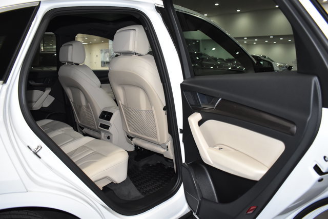 Used 2023 Audi Q5 2.0T Premium w/ Convenience Package image 28