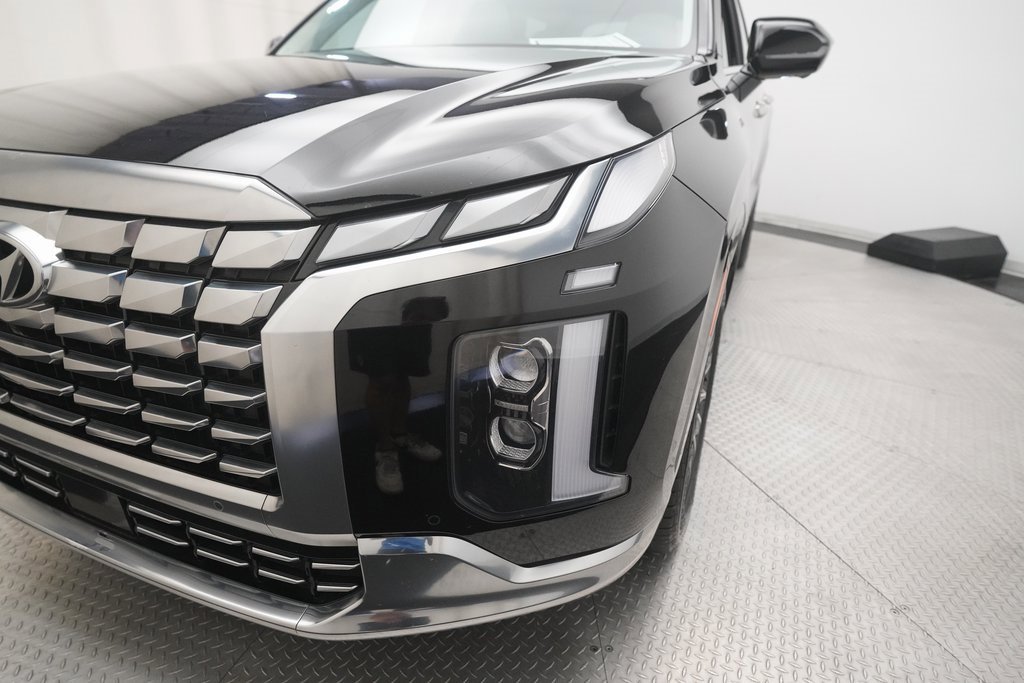 Used 2023 Hyundai Palisade Calligraphy w/ Winter Package image 24