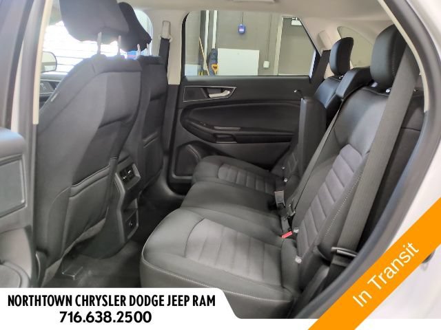Used 2024 Ford Edge SE w/ Black Appearance Package AWD/4WD image 18