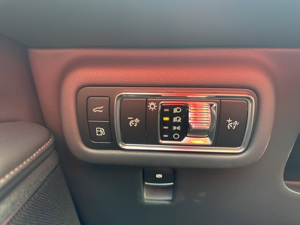 New 2026 Lincoln Nautilus Reserve image 12