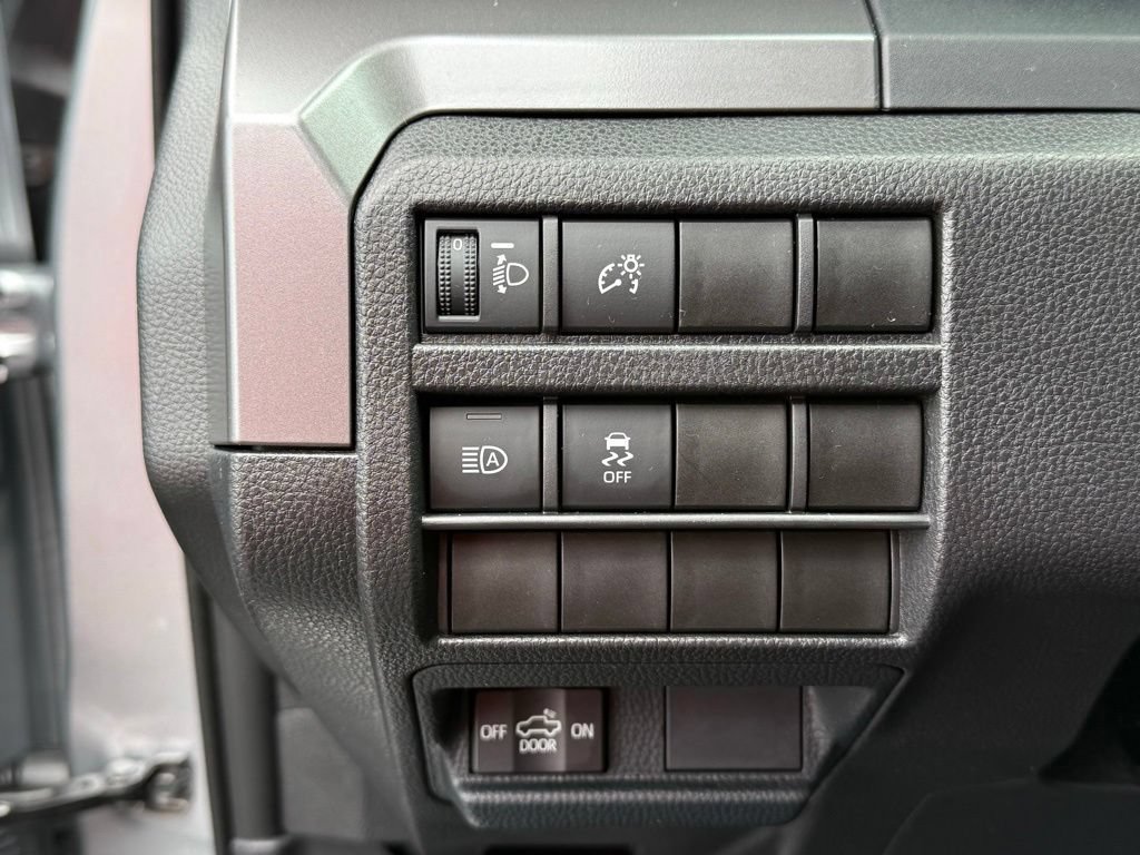 Used 2024 Toyota Tacoma TRD Off-Road AWD/4WD image 14
