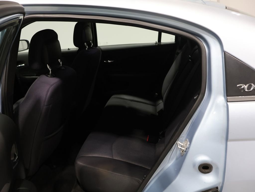 Used 2013 Chrysler 200 Touring w/ S Exterior Appearance Pkg image 16