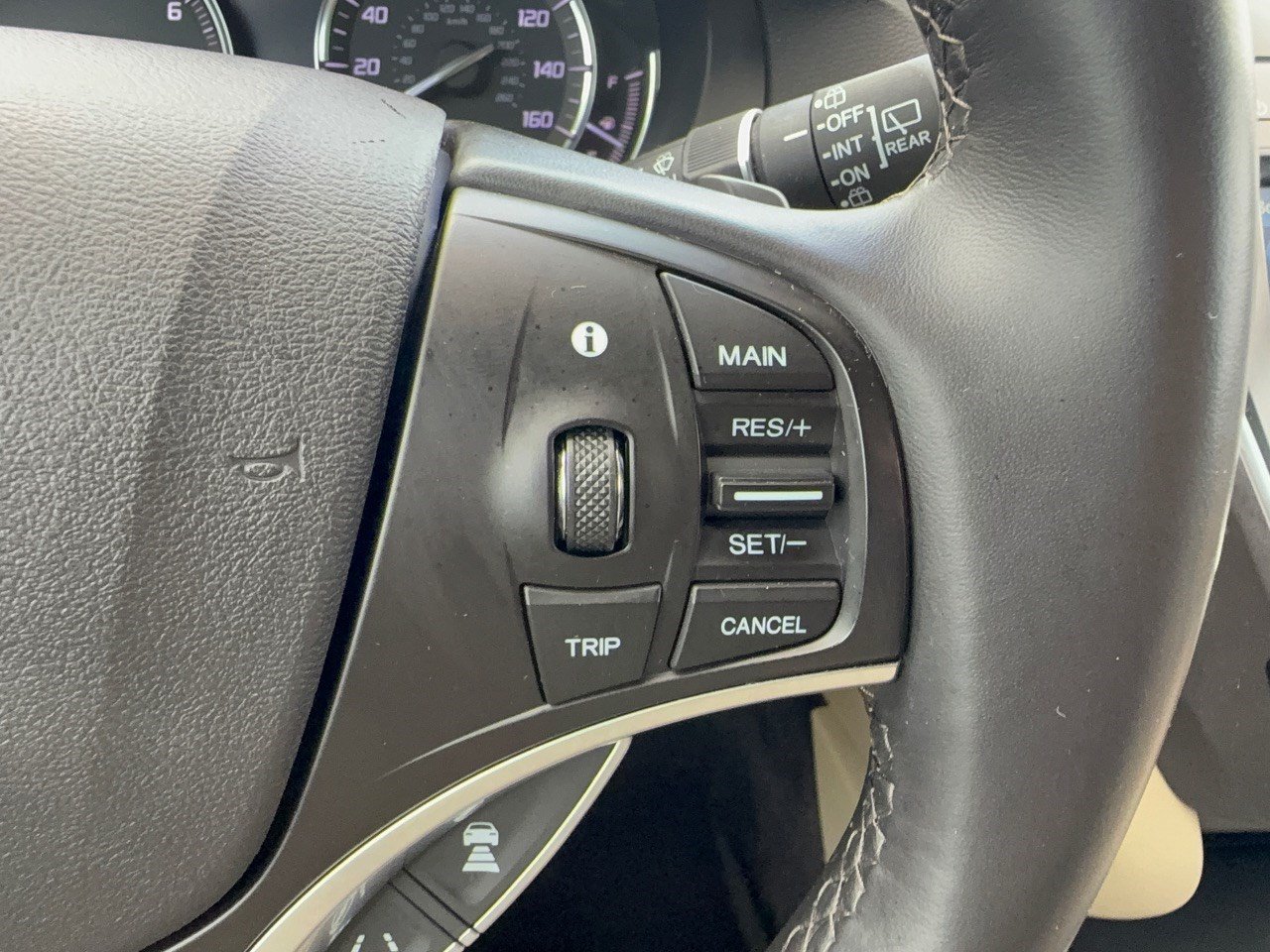 Used 2020 Acura MDX w/ Technology Package FWD image 19