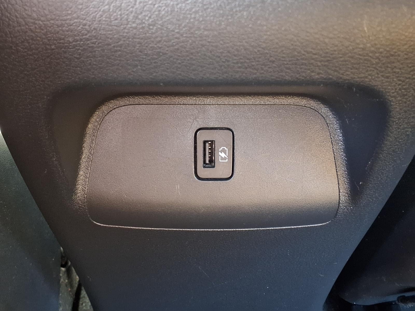 Used 2020 Nissan Sentra SV w/ SV Premium Package FWD image 14