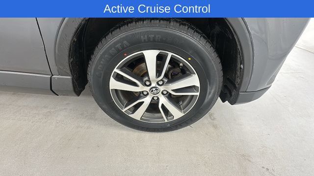 Used 2018 Toyota RAV4 XLE image 9