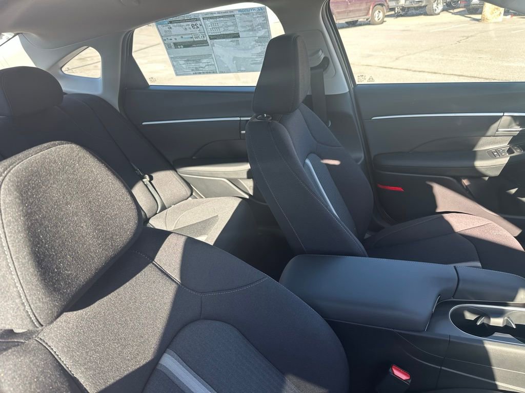New 2026 Hyundai Sonata SEL FWD image 24