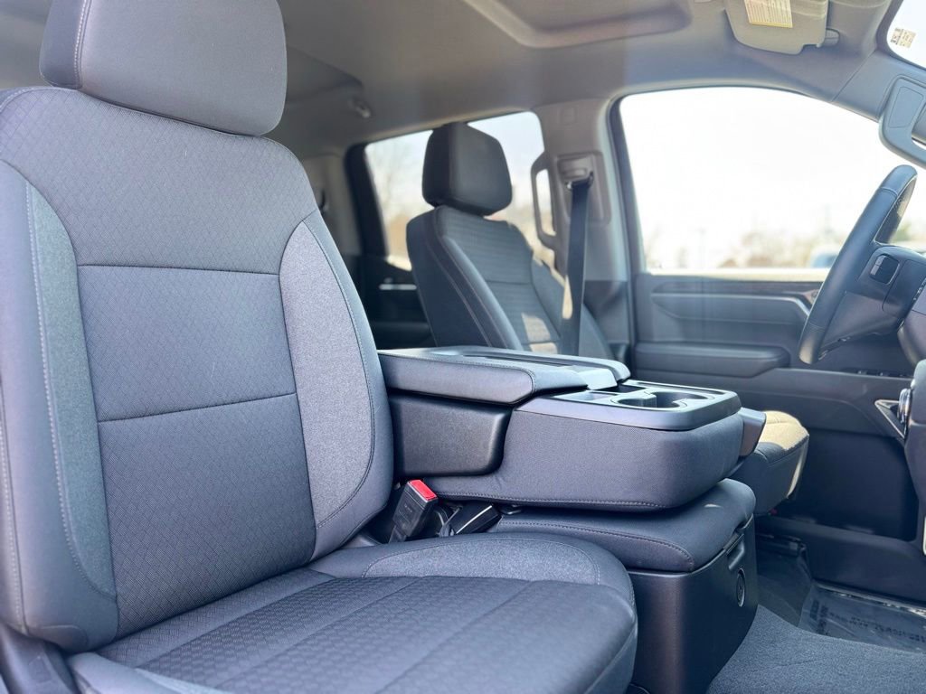 Used 2025 GMC Sierra 1500 Elevation AWD/4WD image 11