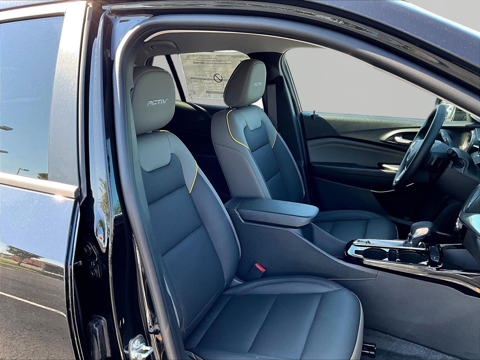New 2026 Chevrolet Trax ACTIV w/ Driver Confidence Package FWD image 19
