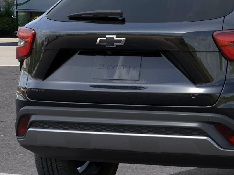 New 2026 Chevrolet Trax LT w/ Driver Confidence Package FWD image 14